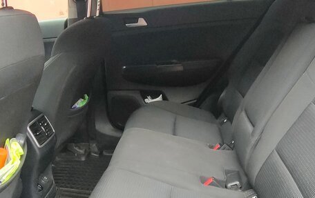 KIA Sportage IV рестайлинг, 2017 год, 1 800 000 рублей, 15 фотография