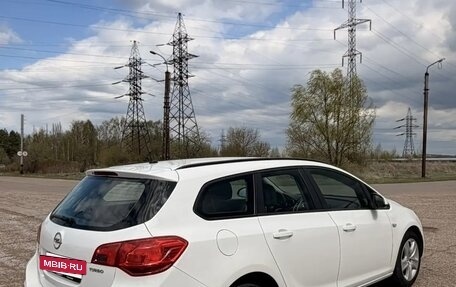 Opel Astra J, 2011 год, 620 000 рублей, 7 фотография
