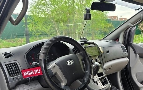 Hyundai Grand Starex Grand Starex I рестайлинг 2, 2011 год, 1 780 000 рублей, 8 фотография