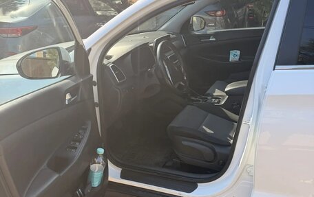 Hyundai Tucson III, 2019 год, 2 150 000 рублей, 9 фотография