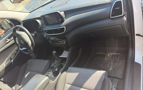 Hyundai Tucson III, 2019 год, 2 150 000 рублей, 11 фотография