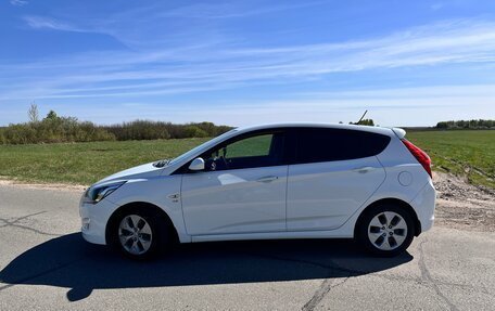 Hyundai Solaris II рестайлинг, 2014 год, 900 000 рублей, 10 фотография