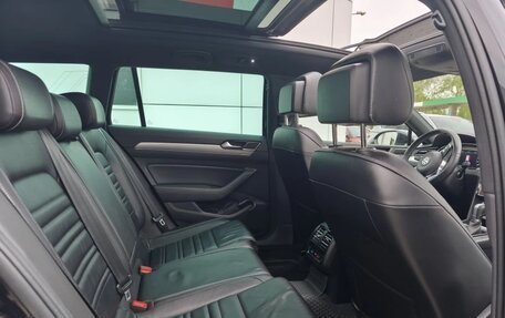 Volkswagen Passat B8 рестайлинг, 2017 год, 2 550 000 рублей, 16 фотография
