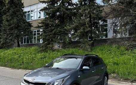 KIA Rio IV, 2018 год, 1 549 000 рублей, 2 фотография