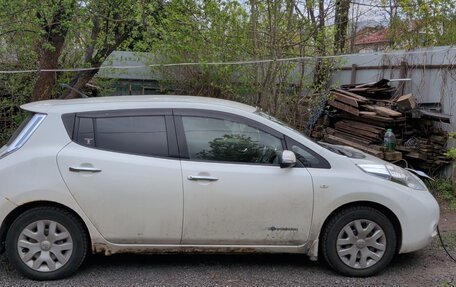 Nissan Leaf I, 2013 год, 450 000 рублей, 2 фотография