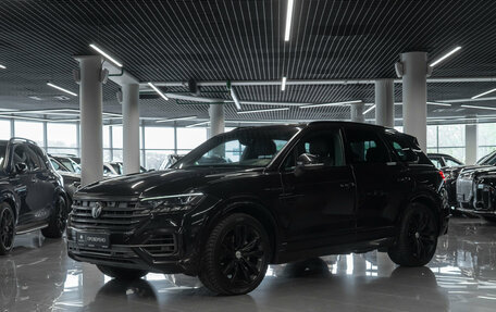 Volkswagen Touareg III, 2018 год, 5 120 000 рублей, 1 фотография