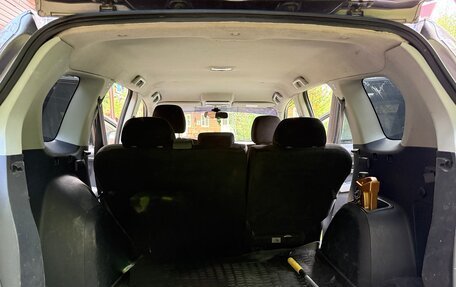Mitsubishi Outlander III рестайлинг 3, 2011 год, 1 350 000 рублей, 13 фотография
