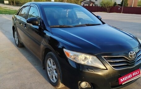 Toyota Camry, 2011 год, 1 455 000 рублей, 2 фотография