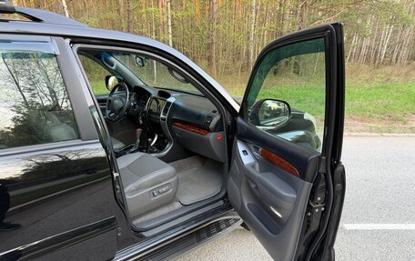 Toyota Land Cruiser Prado 120 рестайлинг, 2007 год, 1 950 000 рублей, 26 фотография
