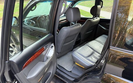 Toyota Land Cruiser Prado 120 рестайлинг, 2007 год, 1 950 000 рублей, 24 фотография