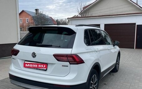 Volkswagen Tiguan II, 2019 год, 2 900 000 рублей, 4 фотография