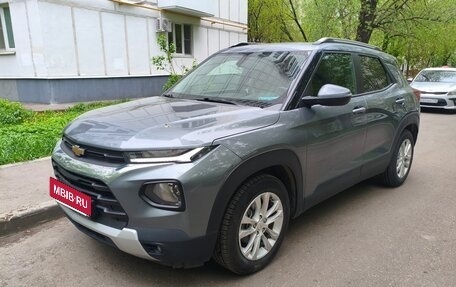 Chevrolet TrailBlazer, 2021 год, 1 990 000 рублей, 2 фотография
