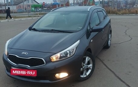 KIA cee'd III, 2015 год, 950 000 рублей, 2 фотография