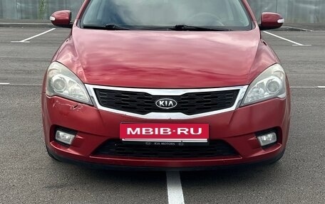 KIA cee'd I рестайлинг, 2011 год, 730 000 рублей, 3 фотография