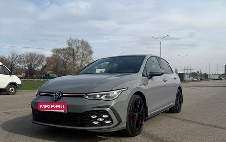 Volkswagen Golf GTI, 2023 год, 4 100 000 рублей, 3 фотография