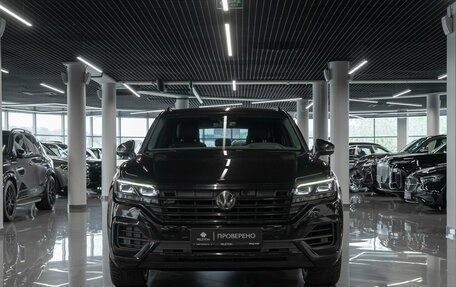 Volkswagen Touareg III, 2018 год, 5 120 000 рублей, 3 фотография