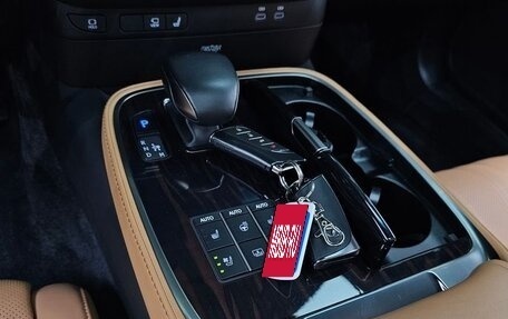 Lexus LS IV, 2023 год, 10 770 000 рублей, 8 фотография