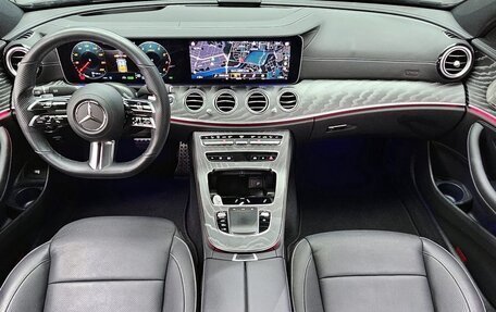 Mercedes-Benz E-Класс, 2022 год, 4 470 000 рублей, 7 фотография