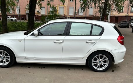 BMW 1 серия, 2009 год, 860 000 рублей, 4 фотография
