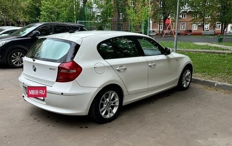 BMW 1 серия, 2009 год, 860 000 рублей, 2 фотография