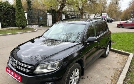 Volkswagen Tiguan I, 2015 год, 1 990 000 рублей, 2 фотография