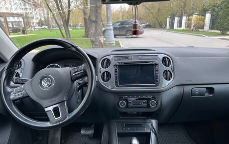 Volkswagen Tiguan I, 2015 год, 1 990 000 рублей, 11 фотография
