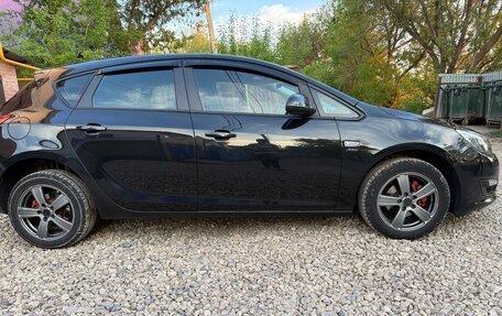 Opel Astra J, 2013 год, 690 000 рублей, 4 фотография