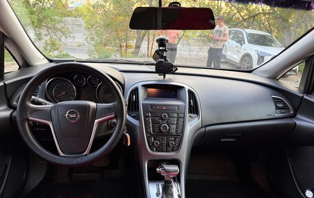 Opel Astra J, 2013 год, 690 000 рублей, 9 фотография