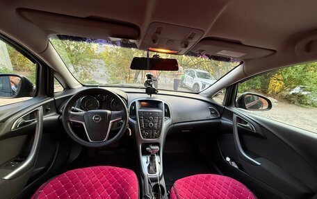 Opel Astra J, 2013 год, 690 000 рублей, 10 фотография