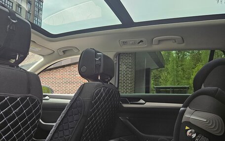 Volkswagen Passat B8 рестайлинг, 2018 год, 1 999 000 рублей, 10 фотография