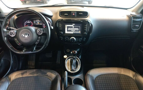 KIA Soul II рестайлинг, 2016 год, 1 577 000 рублей, 6 фотография