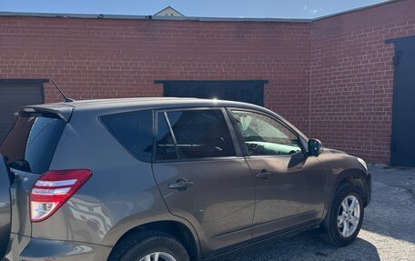 Toyota RAV4, 2009 год, 1 450 000 рублей, 2 фотография