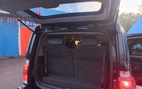 Jeep Commander, 2008 год, 1 400 000 рублей, 19 фотография