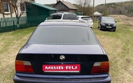 BMW 3 серия, 1992 год, 330 000 рублей, 6 фотография