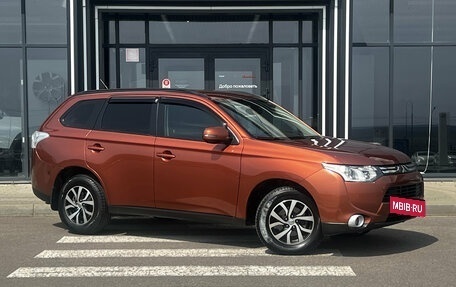 Mitsubishi Outlander III рестайлинг 3, 2012 год, 1 289 000 рублей, 3 фотография