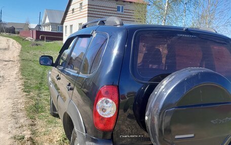 Chevrolet Niva I рестайлинг, 2012 год, 360 000 рублей, 9 фотография