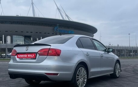 Volkswagen Jetta VI, 2012 год, 980 000 рублей, 3 фотография