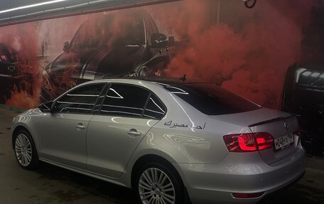 Volkswagen Jetta VI, 2012 год, 980 000 рублей, 7 фотография
