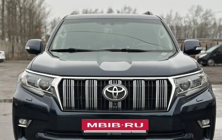 Toyota Land Cruiser Prado 150 рестайлинг 2, 2020 год, 5 500 000 рублей, 4 фотография