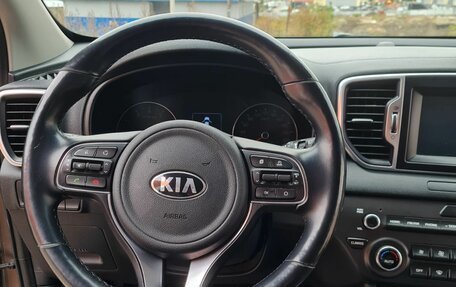 KIA Sportage IV рестайлинг, 2018 год, 2 200 000 рублей, 2 фотография