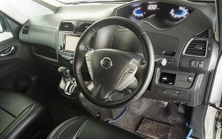 Nissan Serena IV, 2011 год, 1 050 000 рублей, 9 фотография