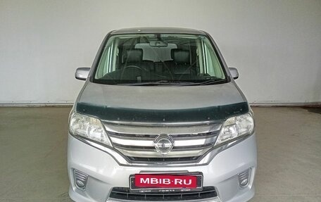 Nissan Serena IV, 2011 год, 1 050 000 рублей, 2 фотография