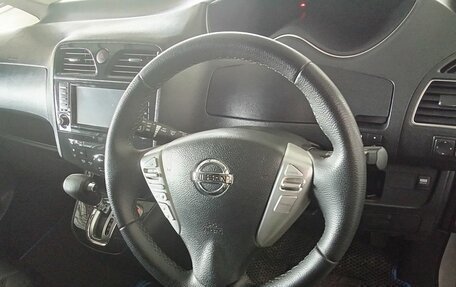 Nissan Serena IV, 2011 год, 1 050 000 рублей, 13 фотография
