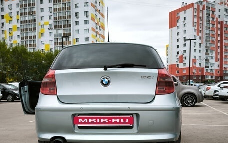 BMW 1 серия, 2008 год, 900 000 рублей, 8 фотография