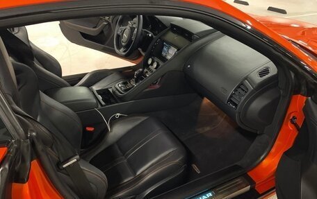 Jaguar F-Type I рестайлинг 2, 2015 год, 4 800 000 рублей, 8 фотография
