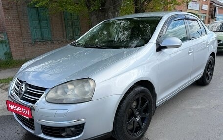 Volkswagen Jetta VI, 2009 год, 650 000 рублей, 4 фотография