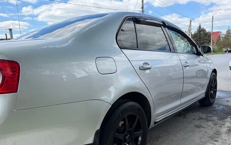 Volkswagen Jetta VI, 2009 год, 650 000 рублей, 10 фотография