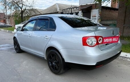 Volkswagen Jetta VI, 2009 год, 650 000 рублей, 12 фотография