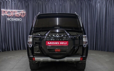 Mitsubishi Pajero IV, 2018 год, 2 990 000 рублей, 6 фотография