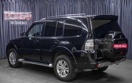 Mitsubishi Pajero IV, 2018 год, 2 990 000 рублей, 7 фотография